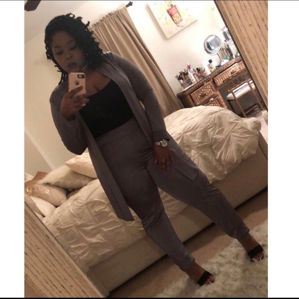 Gray 2 piece set